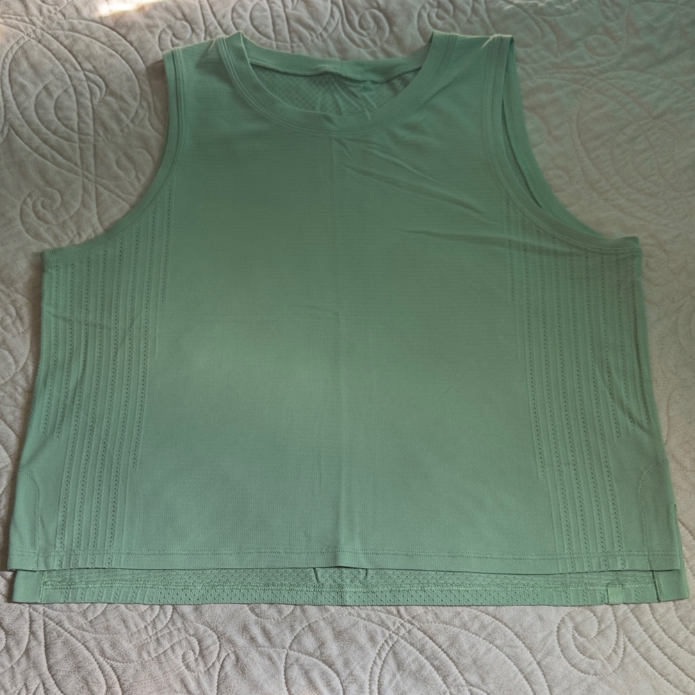 Lululemon Train to Be Tank in Light Lime Green. Size 10. - Picture 3 of 8